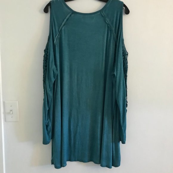 Fourteenth Place Women's  Tunic Top Size 2XX - Picture 4 of 10